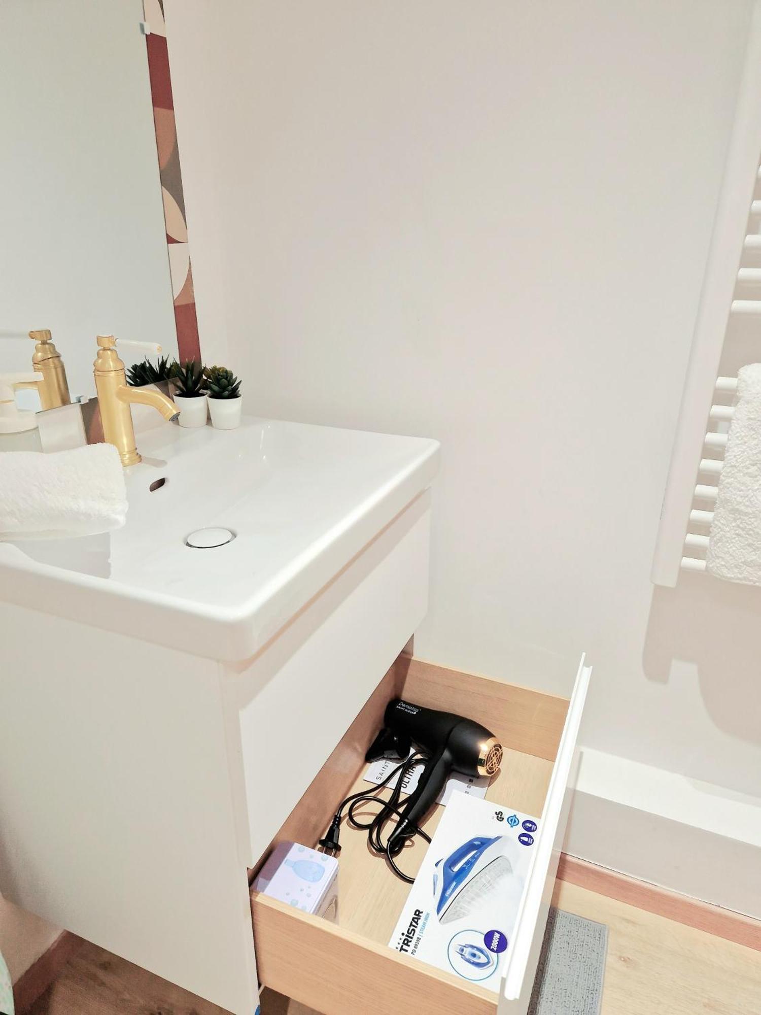 L'Elementaire, Appartement Chic Et Central Mulhouse Exterior foto
